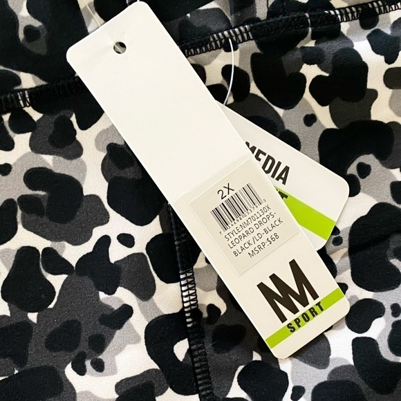 Nicole Miller Animal Print High Waisted Leggings Plus Size - Picture 9 of 12